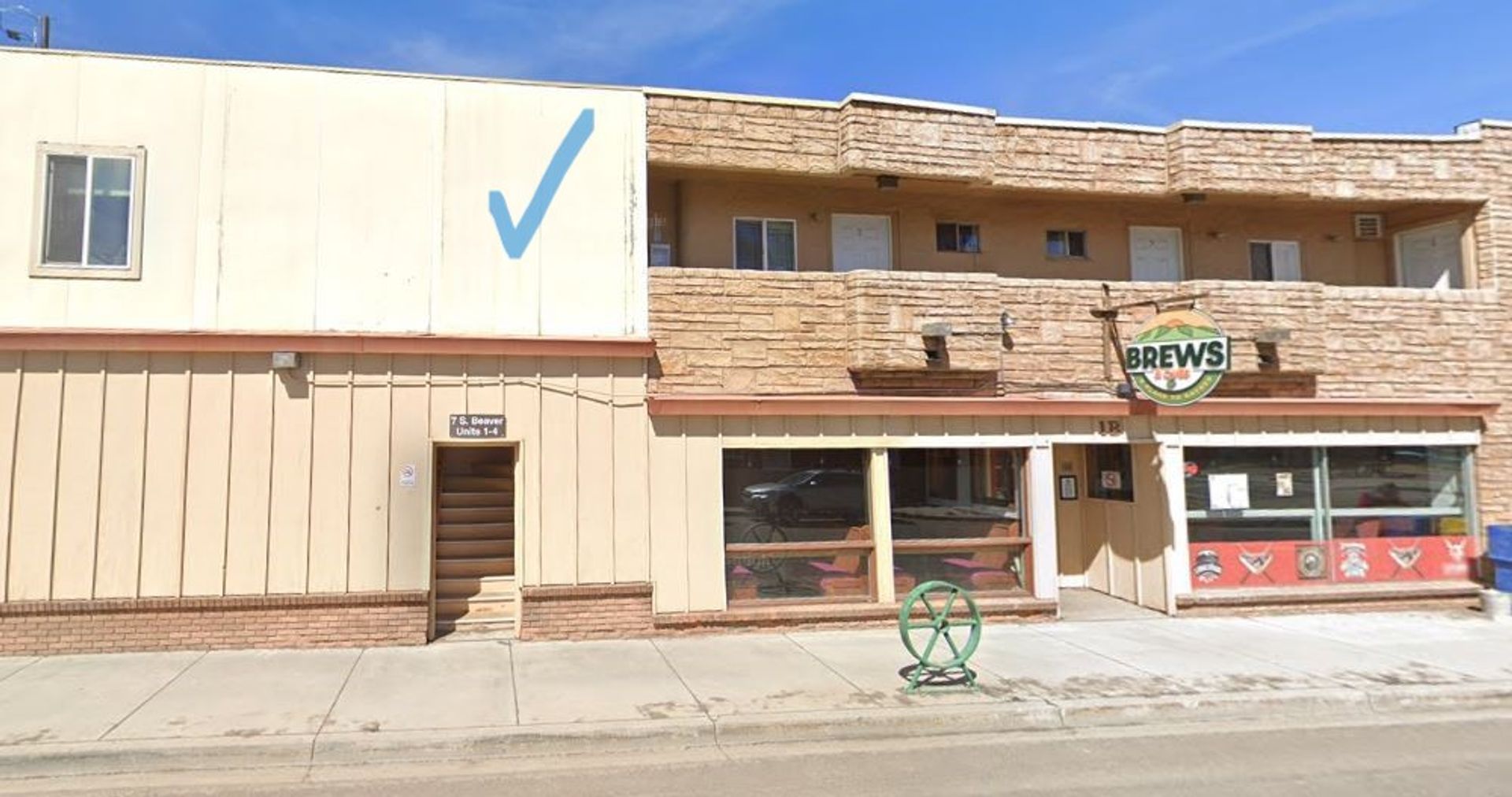 Flagstaff Multiplex: Cottage & Beaver