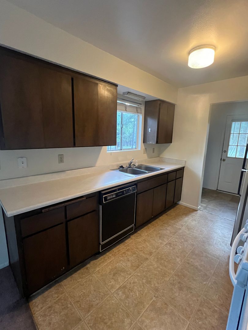 Flagstaff House: 1500 Wakonda Street