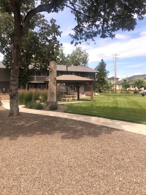 1 Bed 1 Bath Apartment in Medford