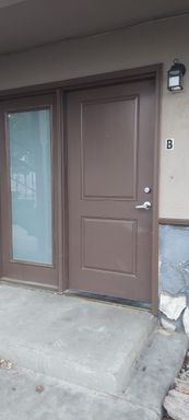 Cozy 1 Bed, 1 Bath Downstairs Apartment in Central Point!!