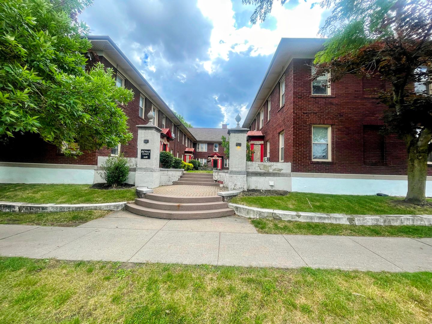 Rochester Apartment: 274 N Goodman St