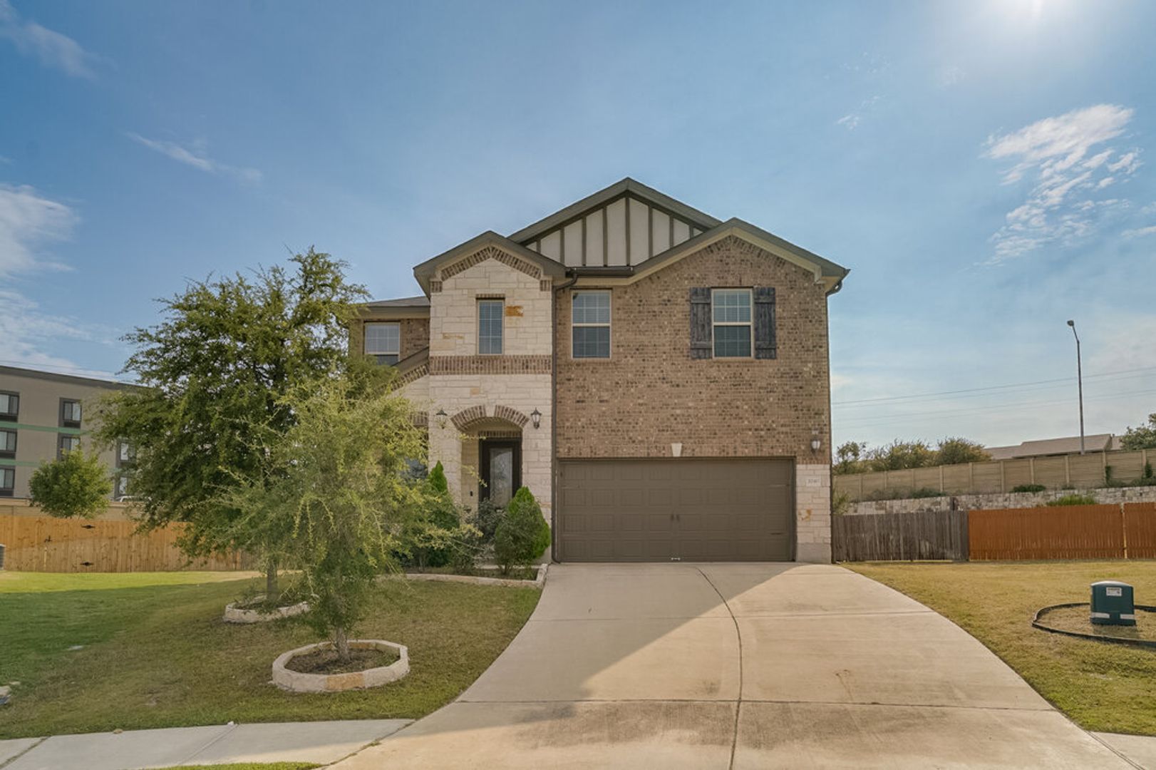Round Rock House: 2040 Hat Bender Loop