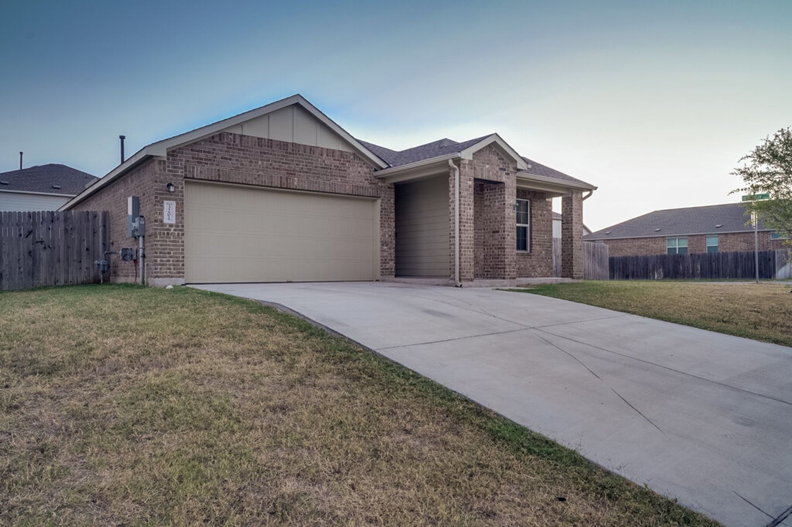 Pflugerville House: 3201 Kenner Dr