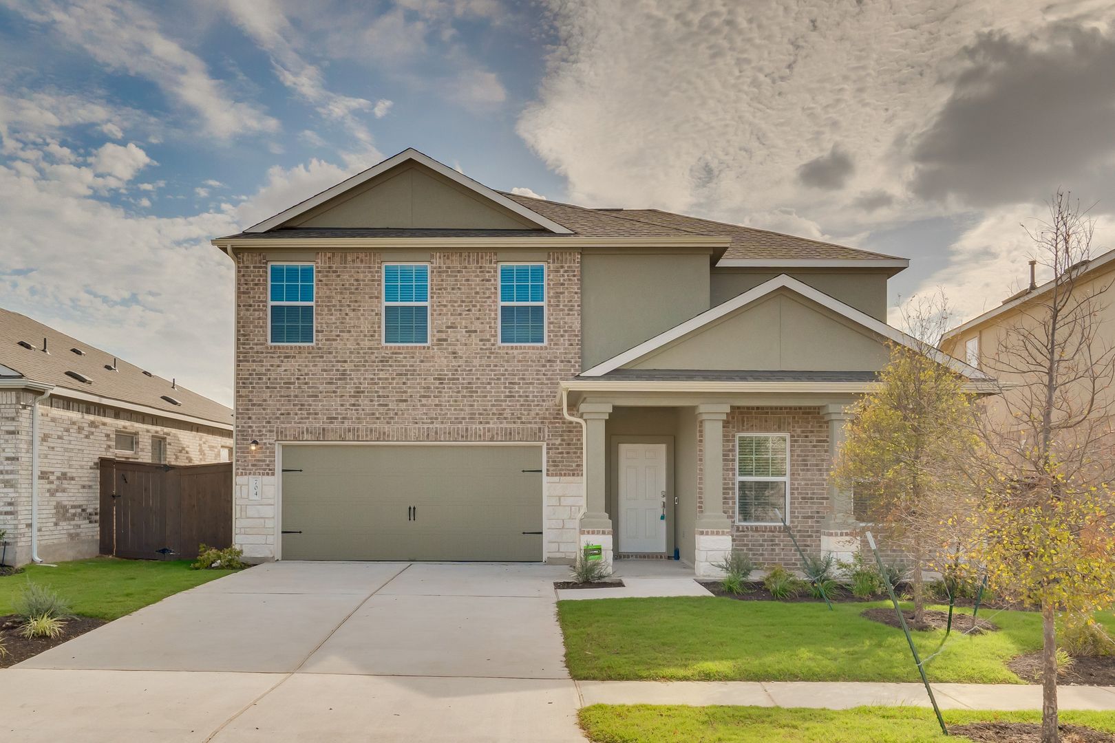 Leander House: 704 Mallow Road