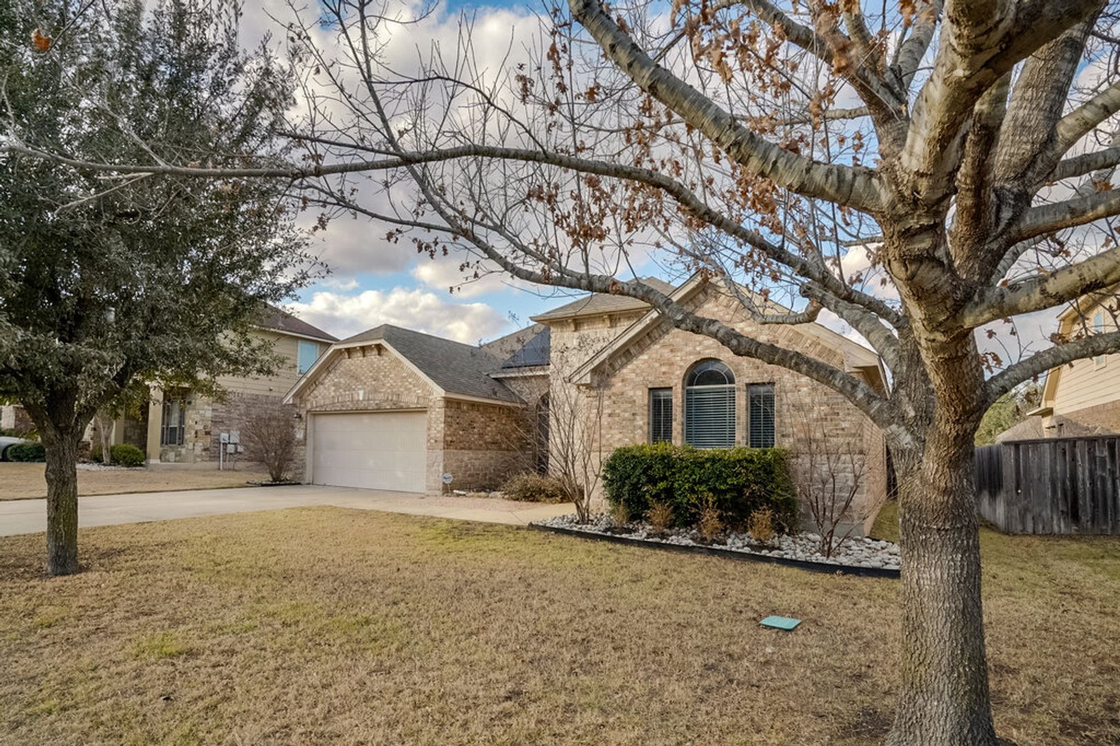 Round Rock House: 125 Snowdrift Trail