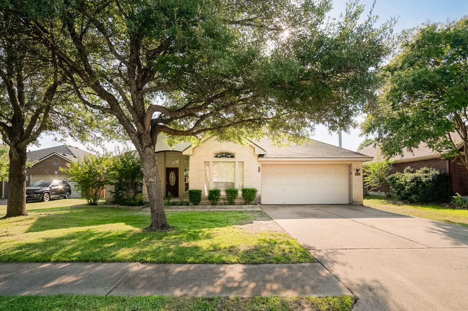 Round Rock House: 4439 Hunters Lodge Drive
