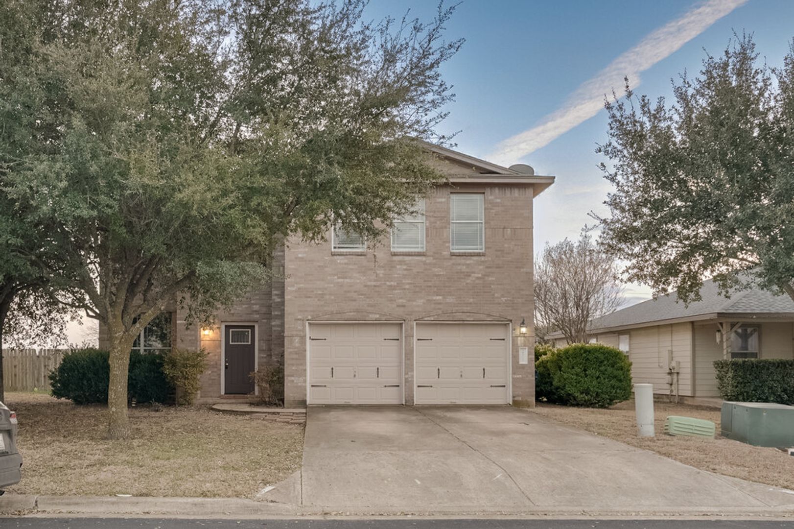 Hutto House: 201 Creek Ledge Dr