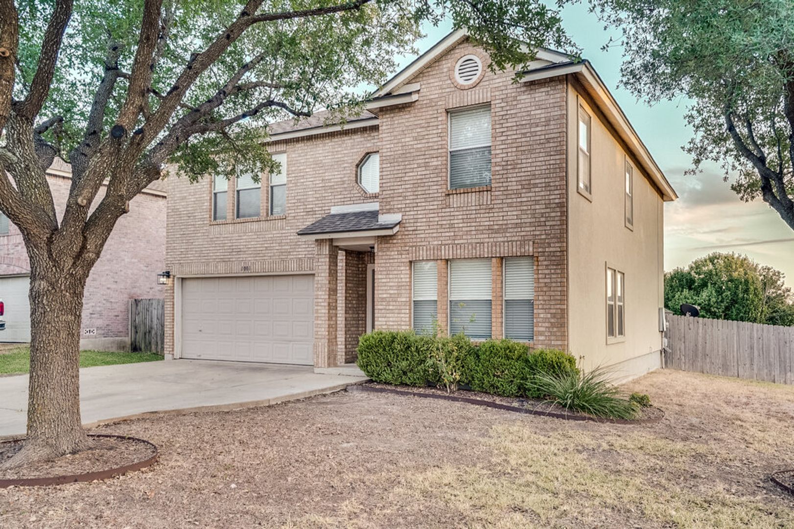 Round Rock House: 1001 Howell Terrace Place