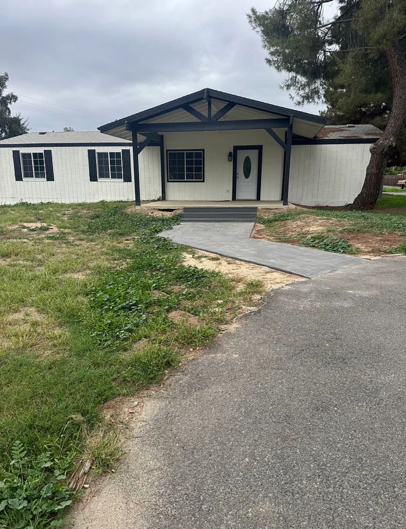 Hanford House: 5540 11th Avenue