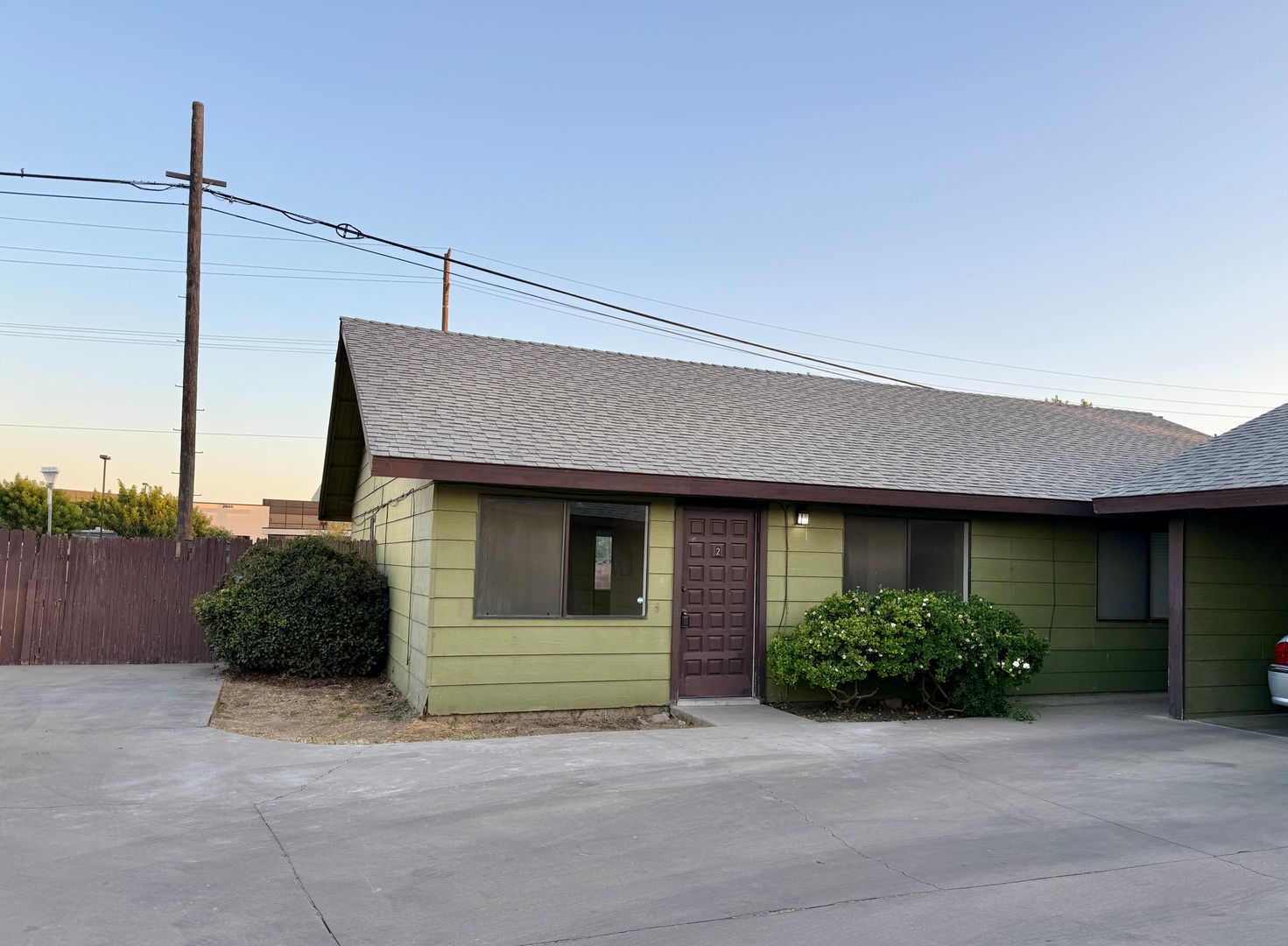 Porterville Apartment: 2041 W Della Avenue