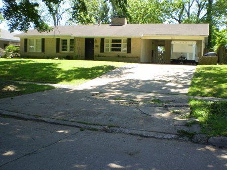 SHREVEPORT House: 143 CARROLL STREET