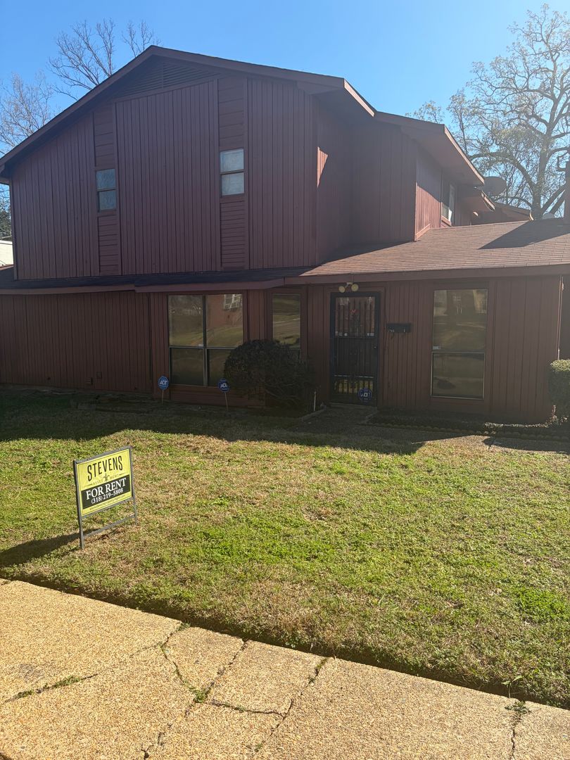 Shreveport Townhome: 1701 Coty St.