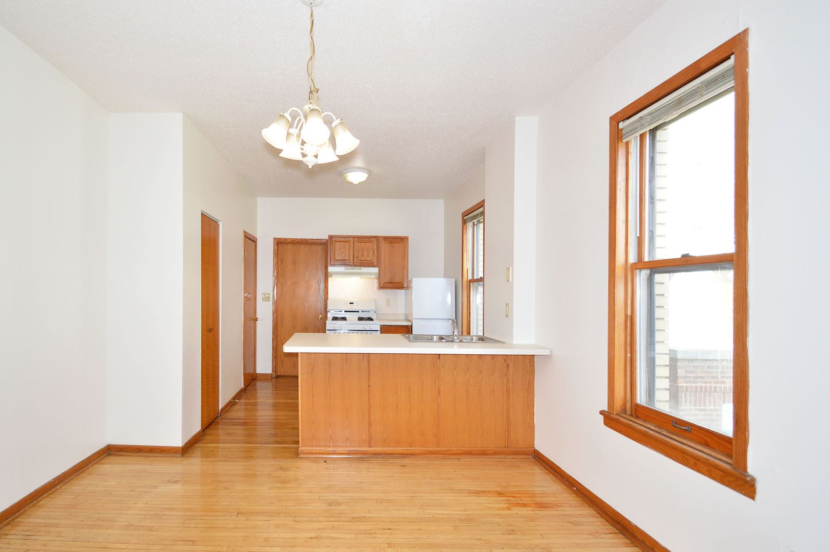 Minneapolis Apartment: 128 E. 18th St.