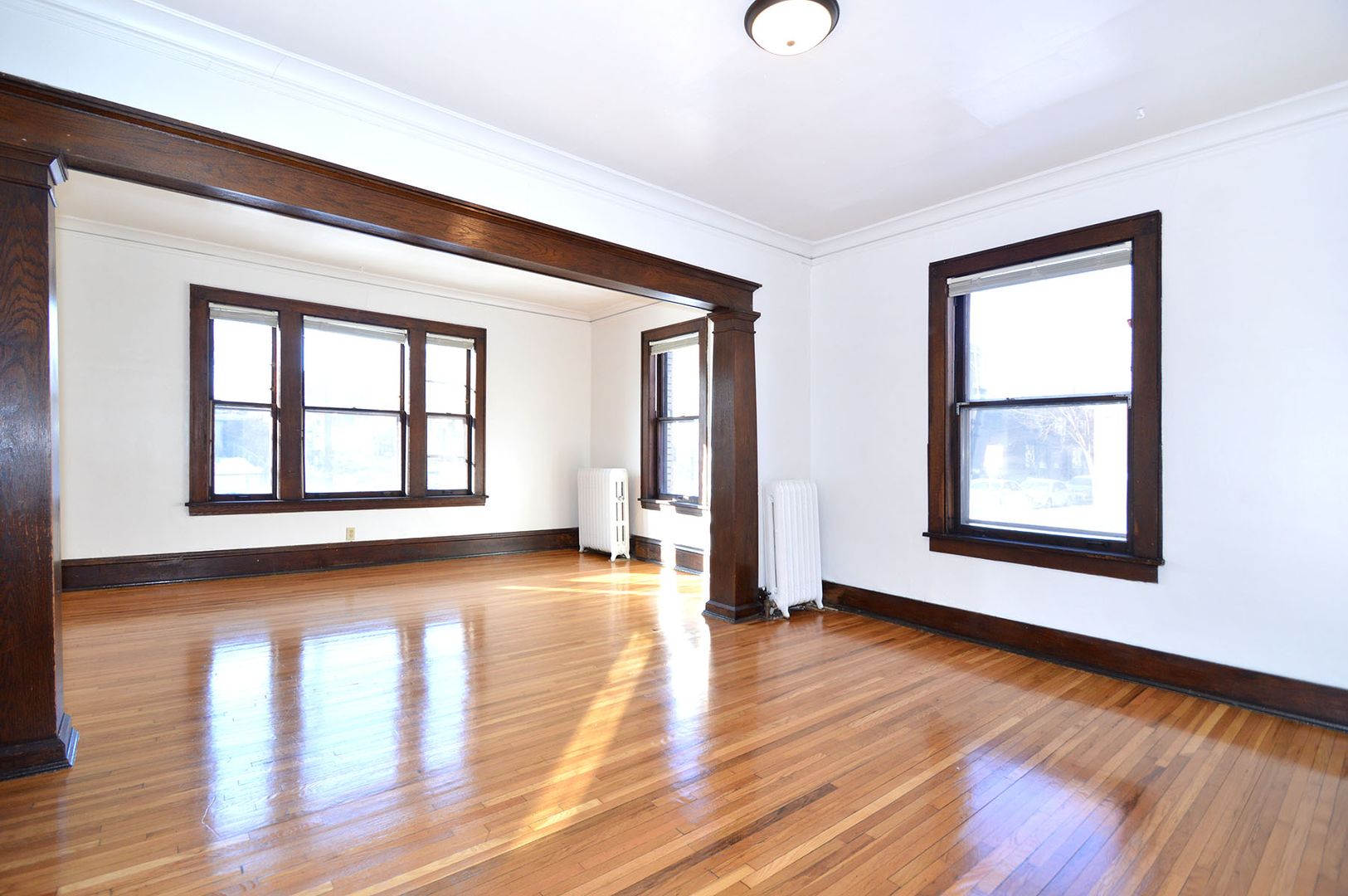 Minneapolis Apartment: 128 E. 18th St.