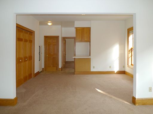 Updated Sunny, One Bedroom Home – photo 1