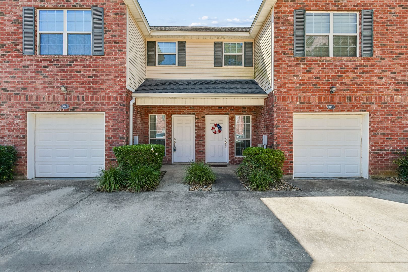 Covington Townhome: 104 Covington Meadows Circle