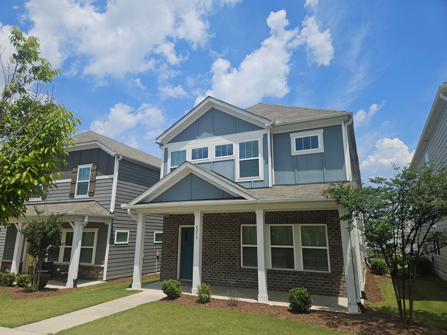 Cary House: 4219 Mahal Ave