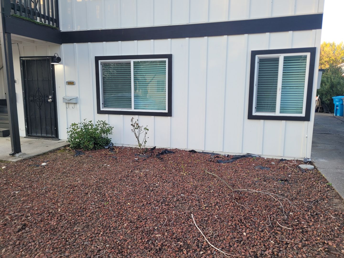 VACAVILLE Apartment: 115, 117, 119 & 121 MASON STREET