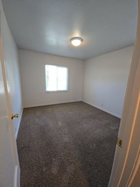 Single Story 1 Bedroom, 1 Bathroom Triplex Unit – photo 1