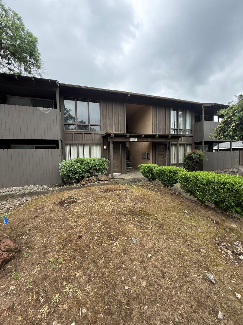 Chico Apartment: 615 Rancheria Dr