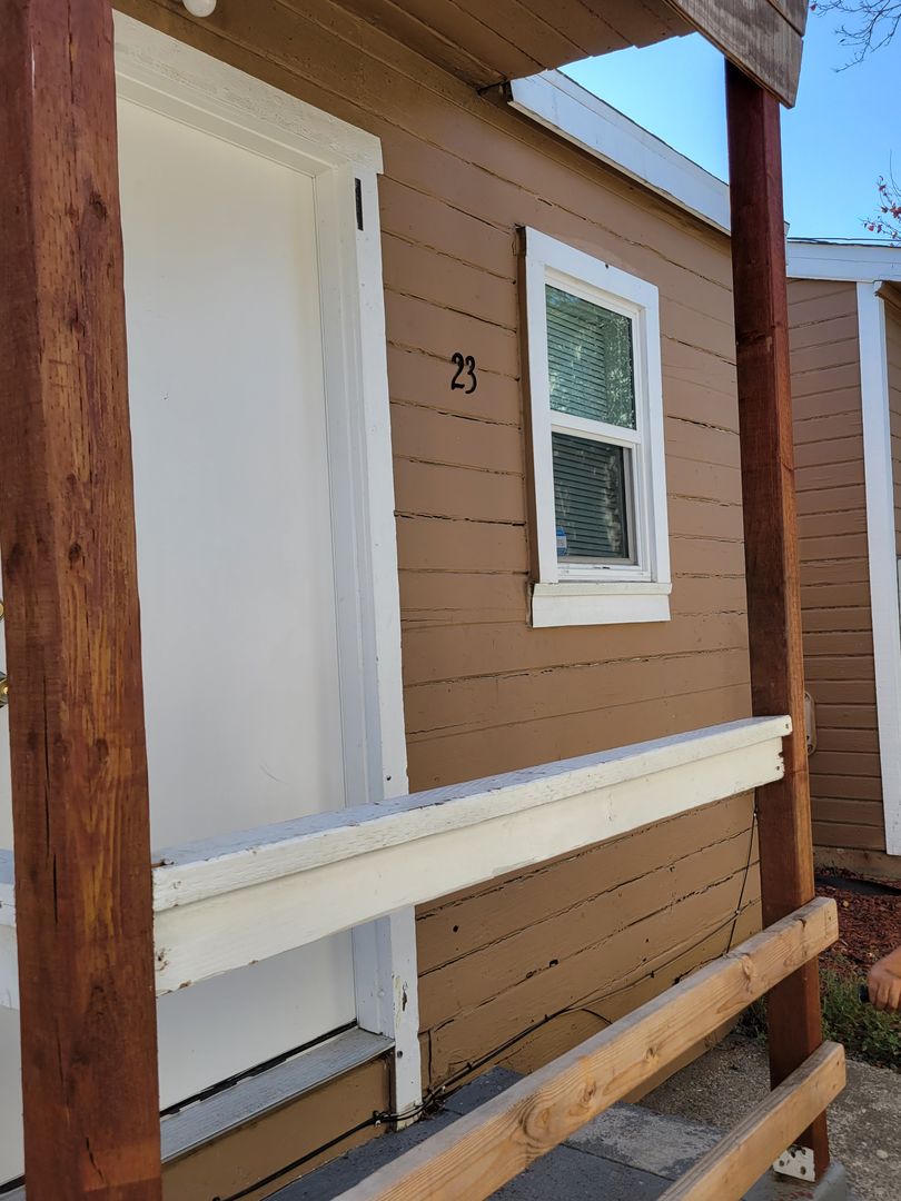 Bay Point Apartment: 23 Washington Street