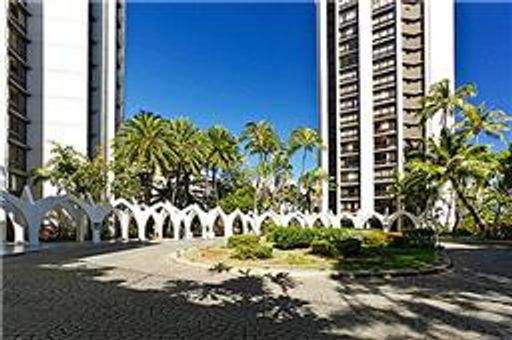 Liliuokalani Gardens 1/1 fully furnished condo – photo 1