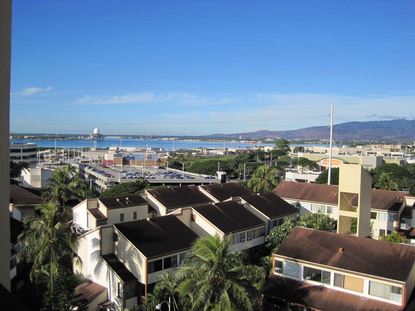 Aiea House: 98-351 Koauka Loop 906