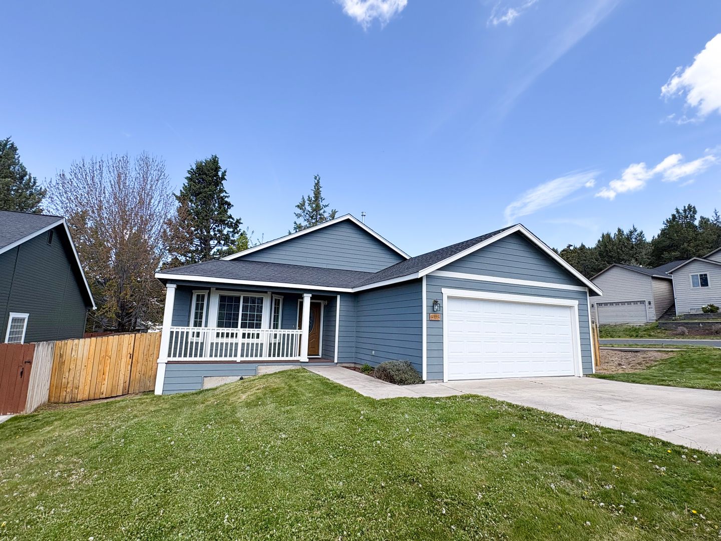 Klamath Falls House: 5105 Hickory Lane