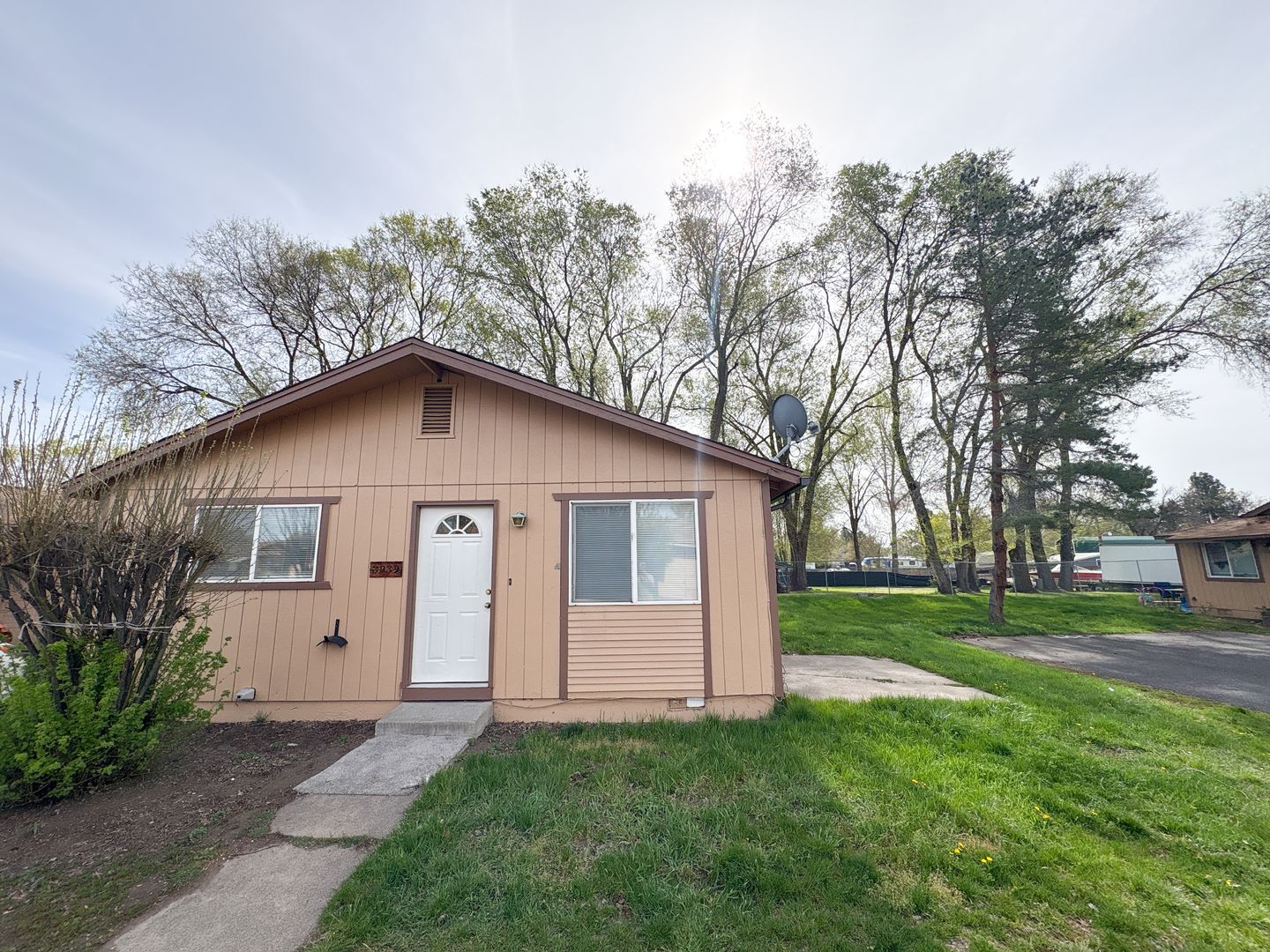 Klamath Falls Apartment: 3039 Kane Street