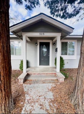 1 Bed/1 Bath Cottage Style Home – photo 1
