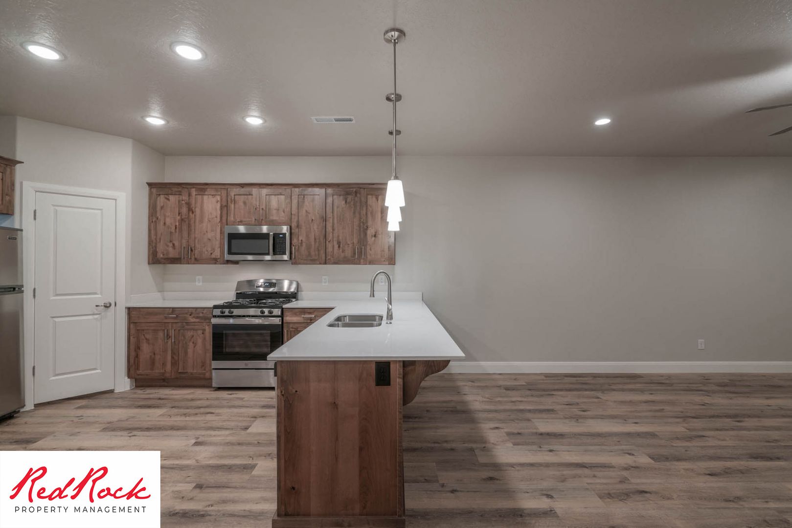 493 N 550 W 12 of 12