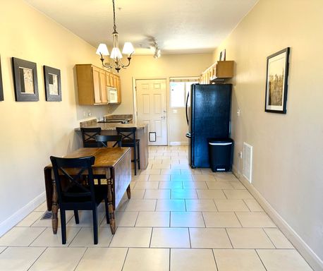 Charming and Cozy 2 Bedroom Home – photo 1