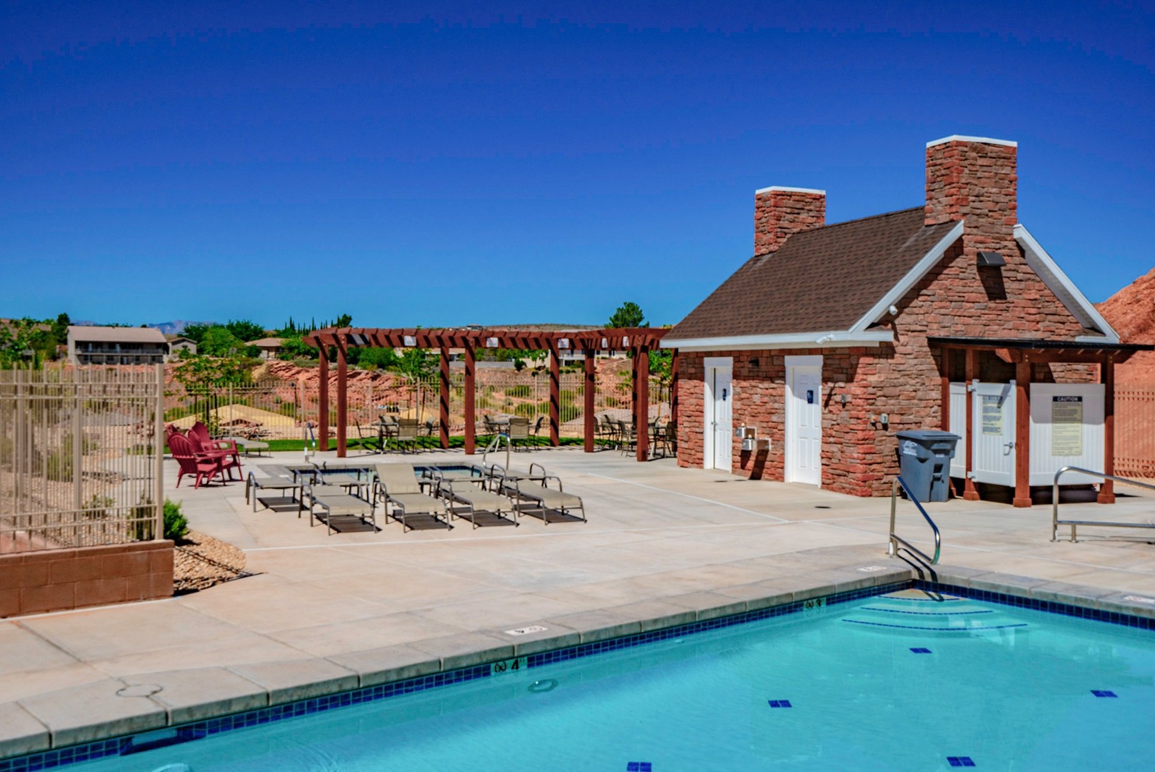 Pool at 370 W Buena Vista Blvd #108 (4 of 6)