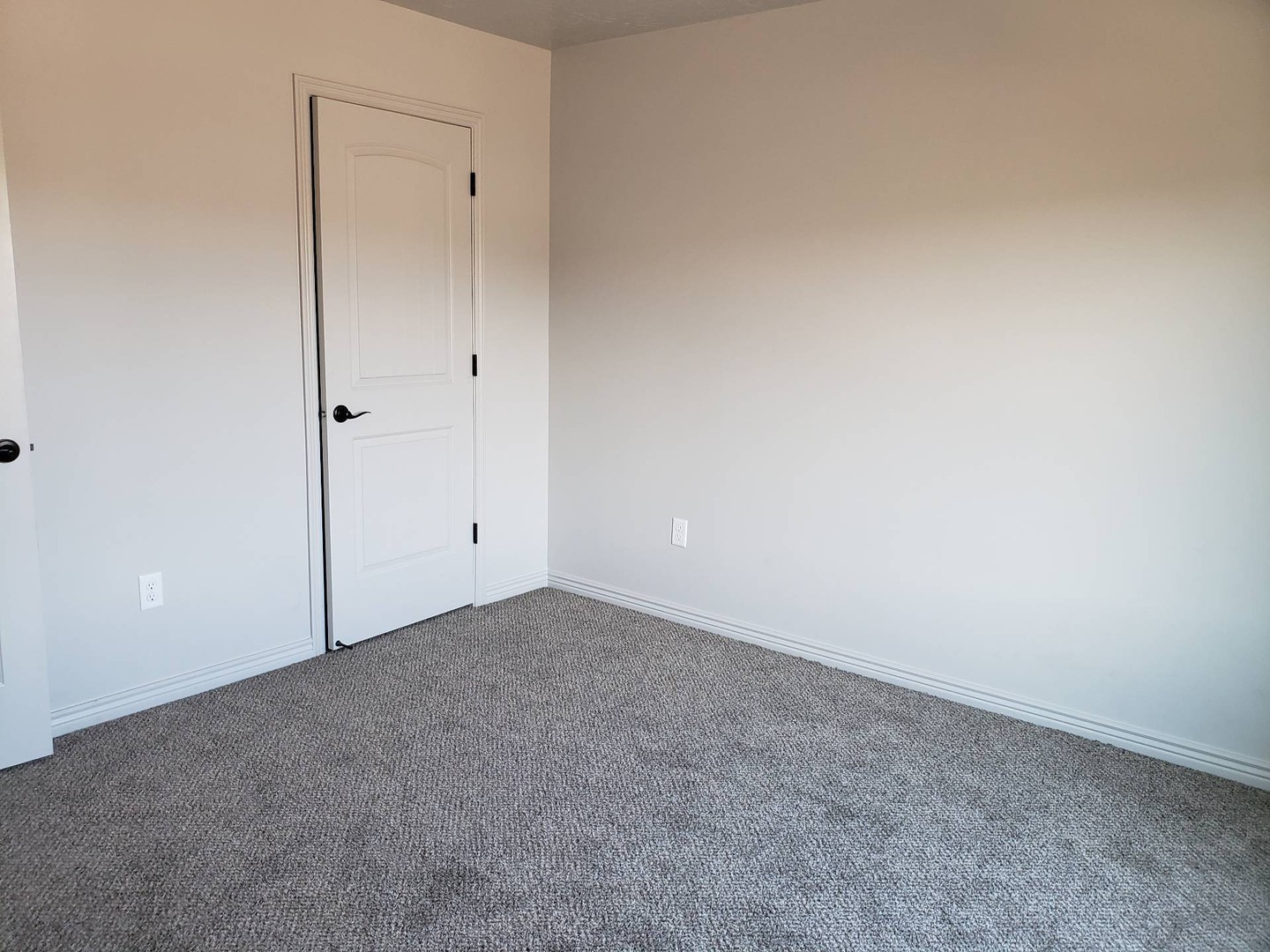 325 N Red Stone Rd #52 15 of 17