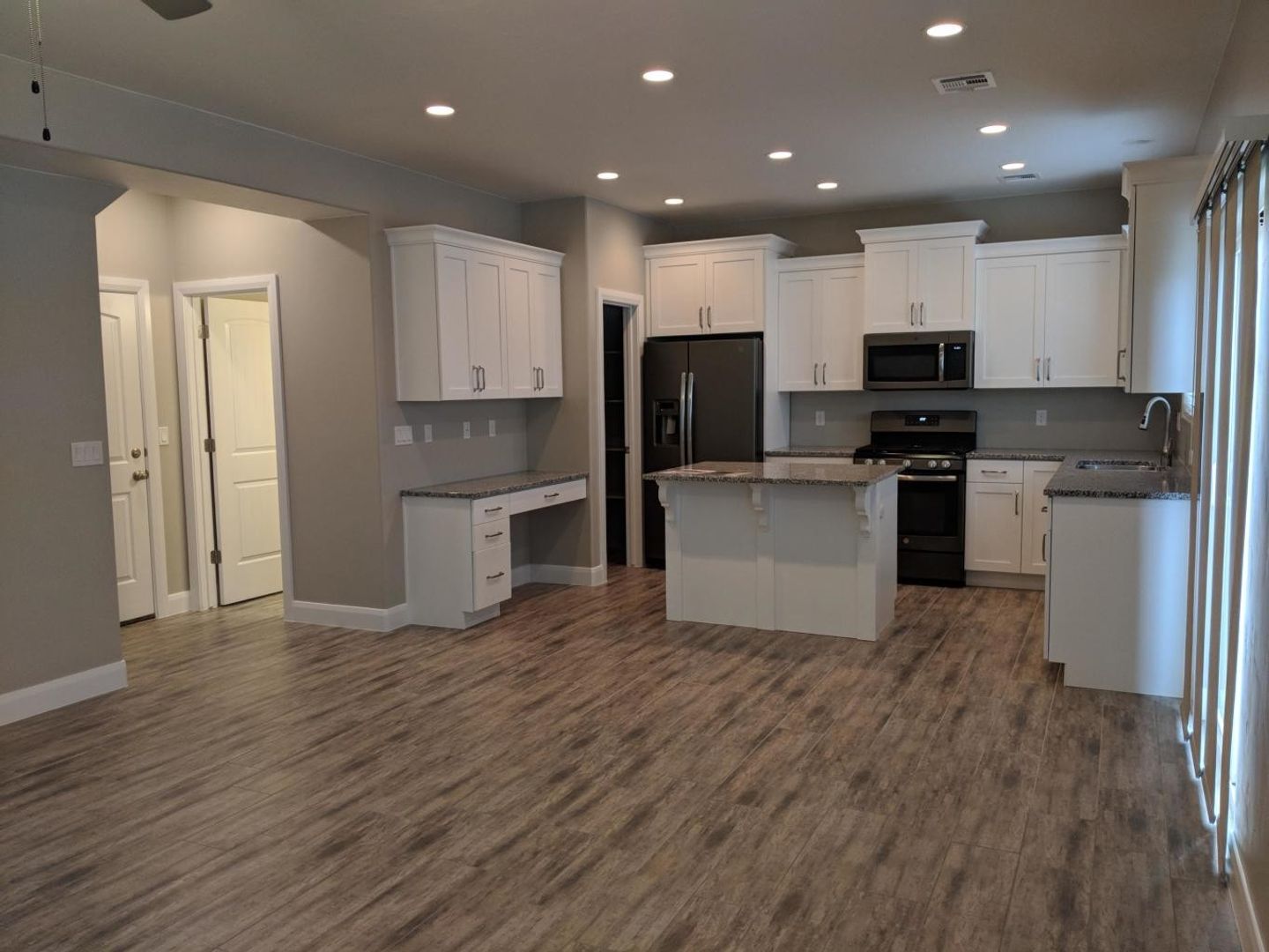 1001 W Curly Hollow Dr #63 3 of 10