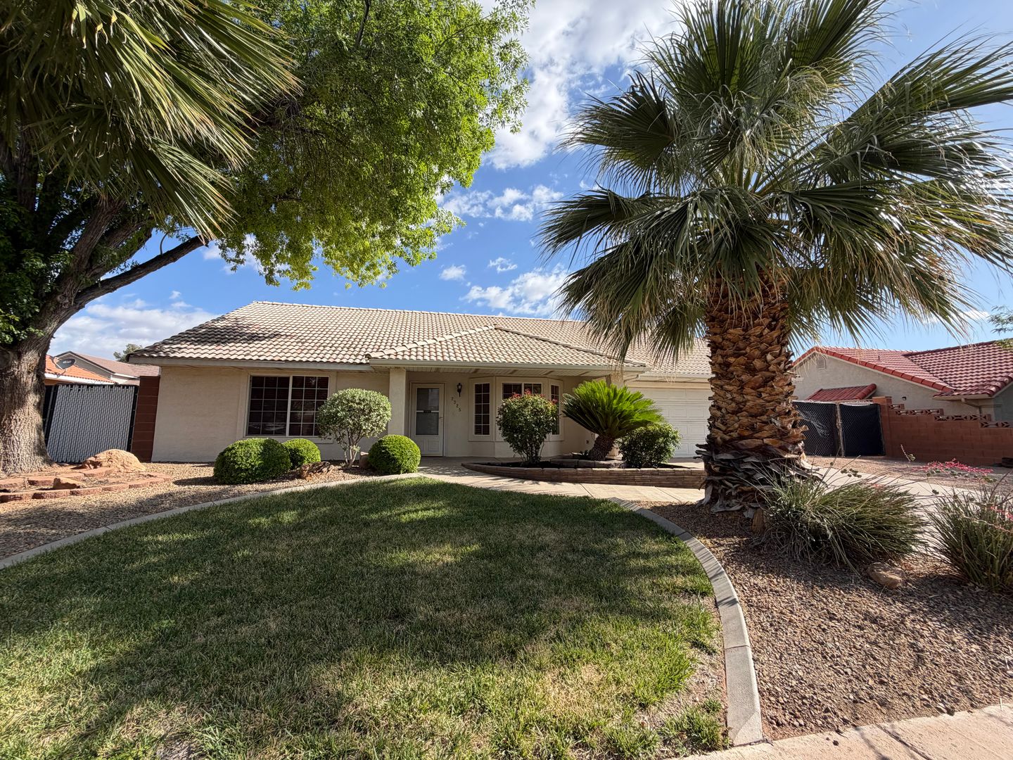 2325 E 350 N , St. George, UT 84790