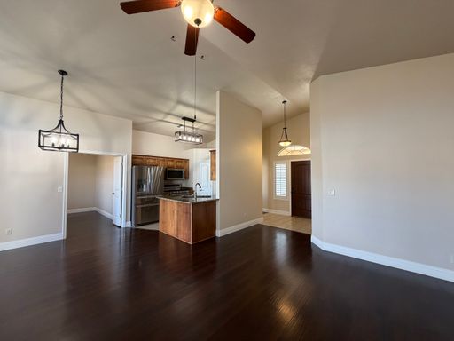 Listing photo thumbnail