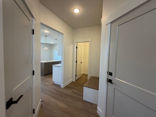 Listing photo thumbnail