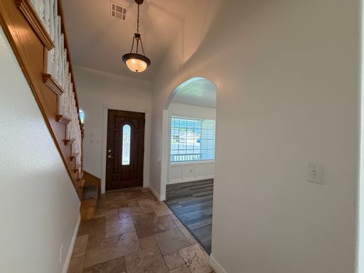 Listing photo thumbnail