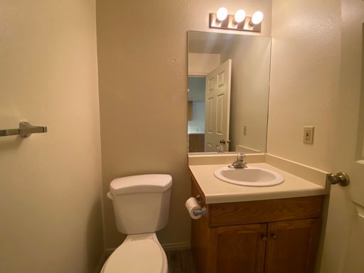 Listing photo thumbnail