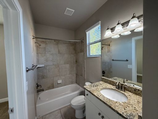 Listing photo thumbnail