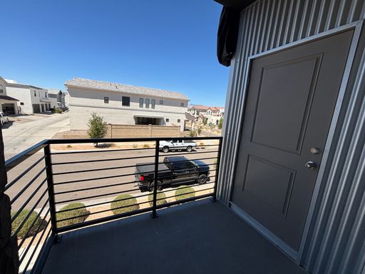 Listing photo thumbnail