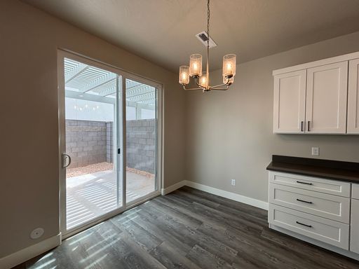 Listing photo thumbnail