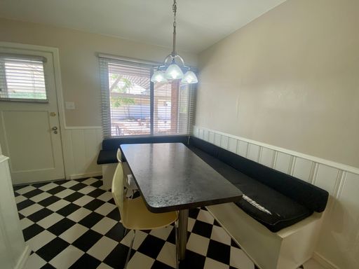 Listing photo thumbnail