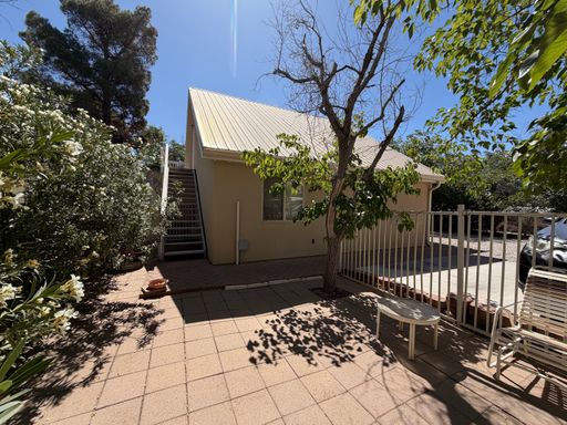Listing photo thumbnail