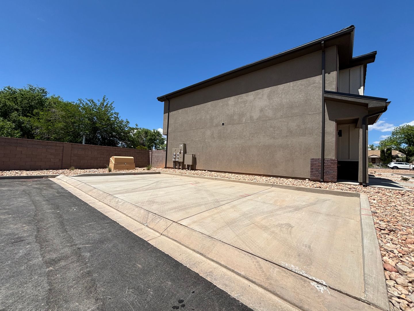Listing photo