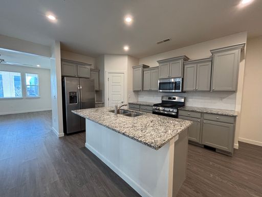 Listing photo thumbnail