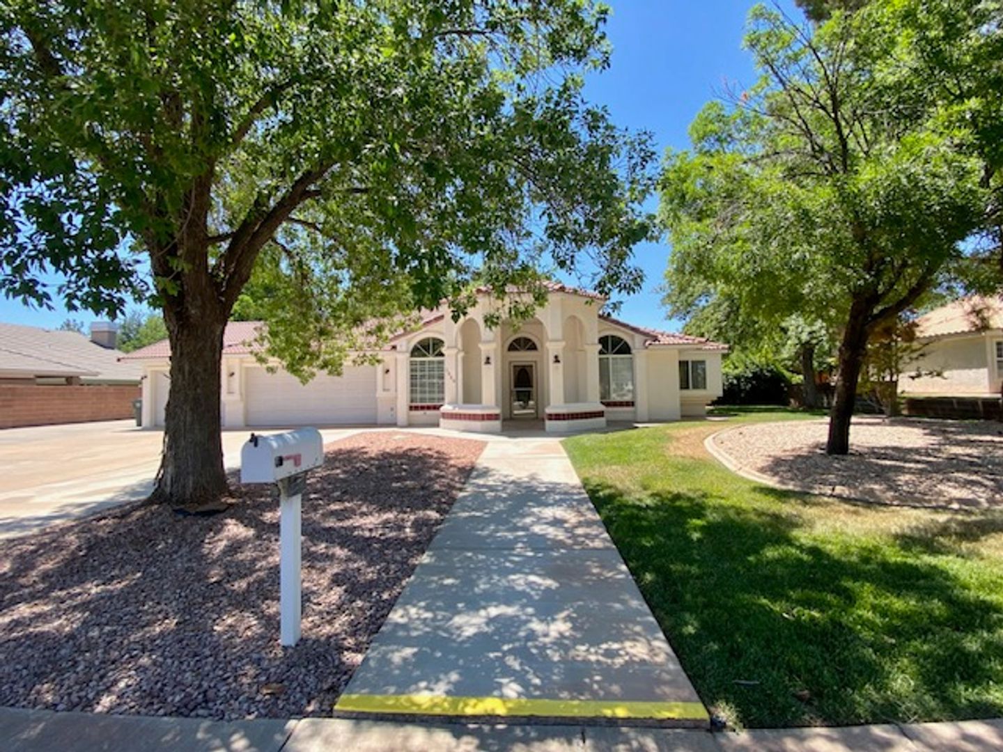 3668 South 1470 West, St. George, UT 84790