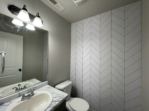 Listing photo thumbnail