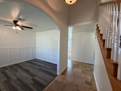 Listing photo thumbnail